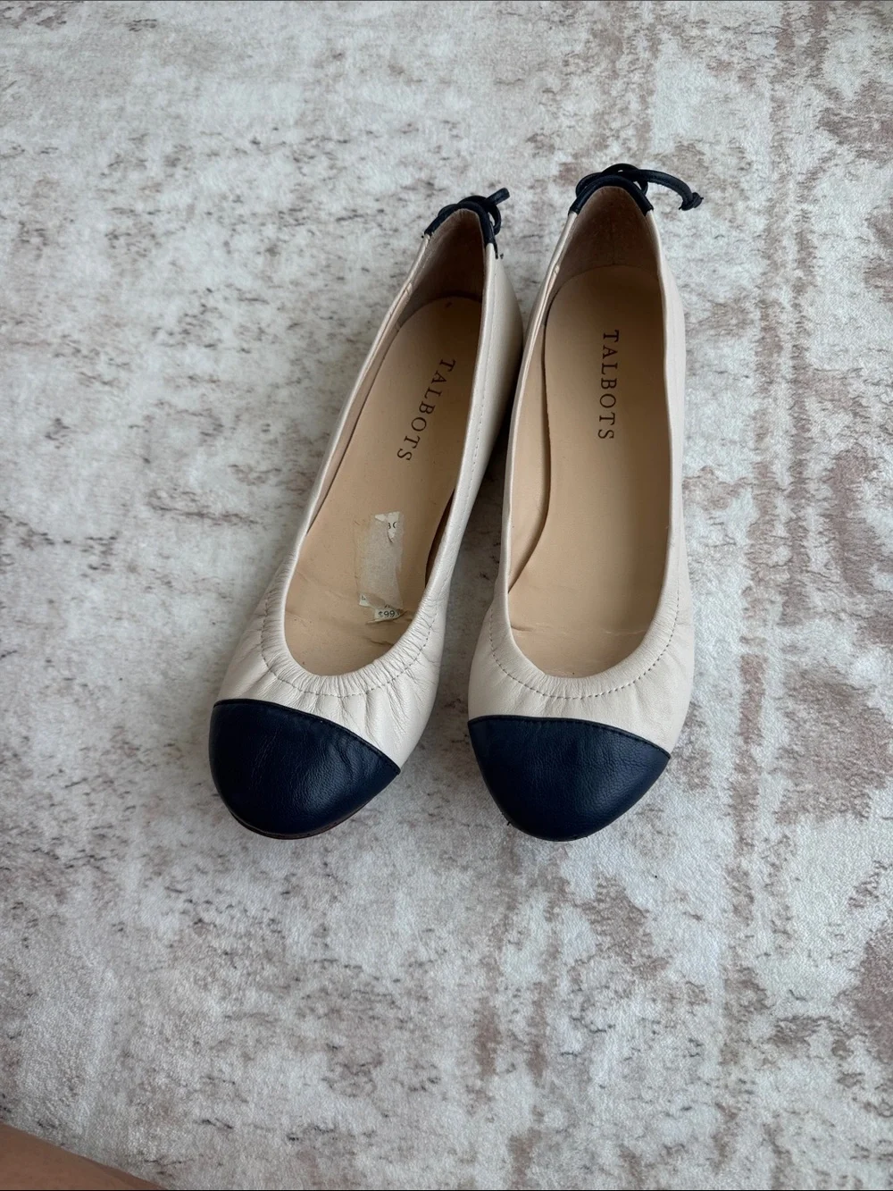 Talbot’s Slip-On Round Toe Drawstring flats Shoes